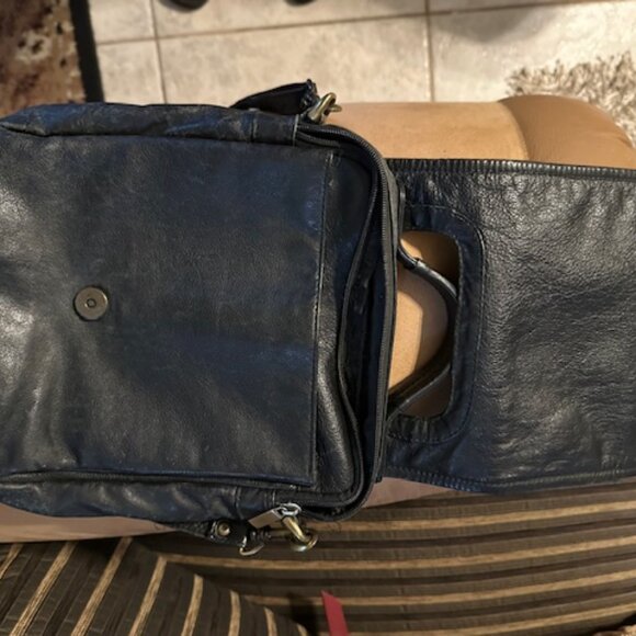 Bag - Picture 2 of 4